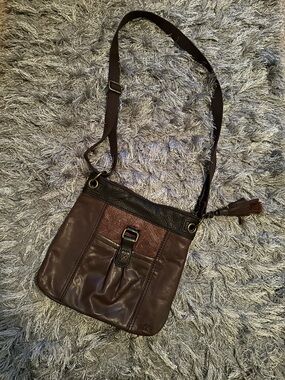 The Sak Brown Leather Crossbody Messenger Bag with Textured Panel
